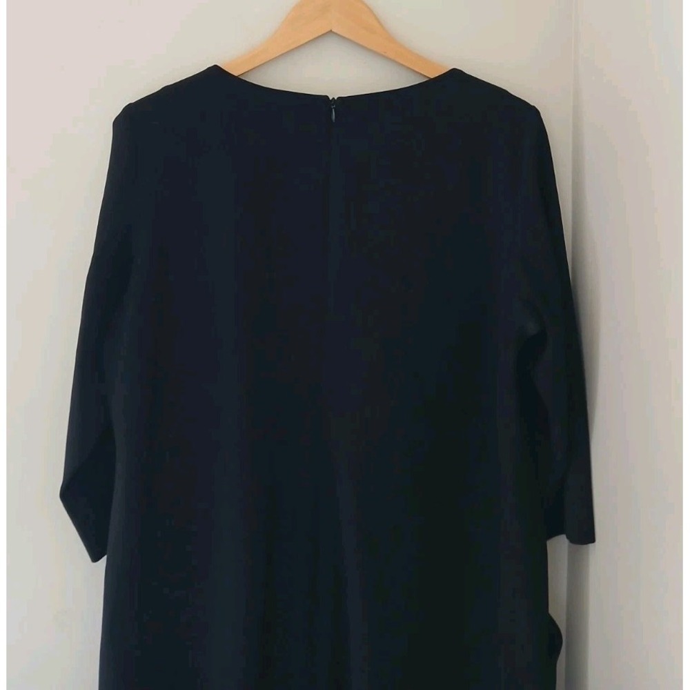 MM. LaFleur The Lena Sheath Dress Size 2 LBD Work Event 3/4 Sleeve Pockets Ponte - Picture 7 of 9